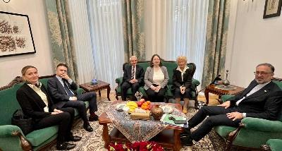 Intimate Meeting of Irans Ambassador with Few surviving Polish individuals who sought refuge in Iran  during World War II”